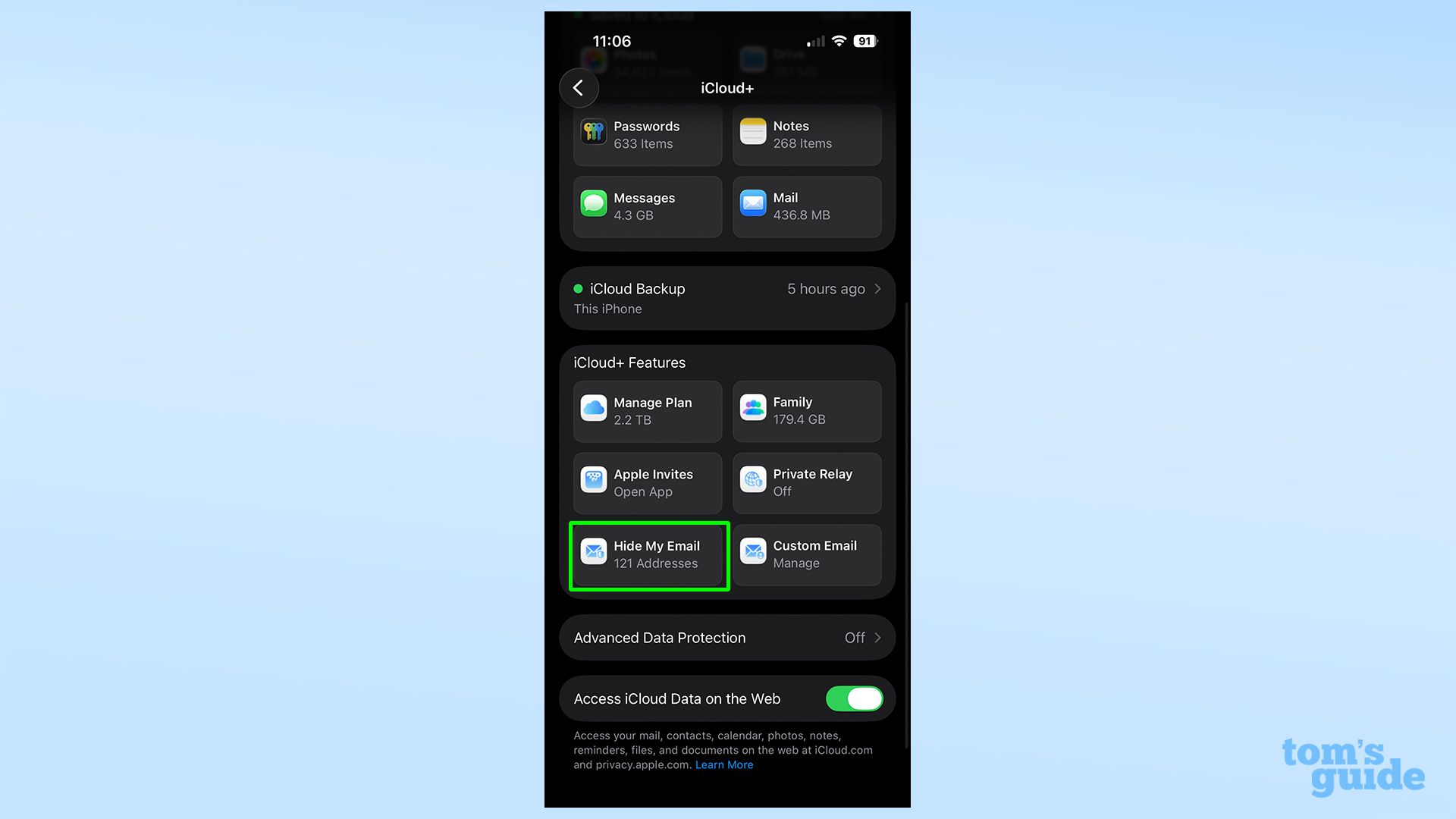 Apple Mail app on iPhone illustrating Mail Privacy Protection that preloads remote images and hides open activity from senders